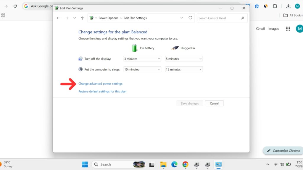 Windows Edit Plan Settings configuration screen with a red arrow pointing to the Change advanced power settings link.