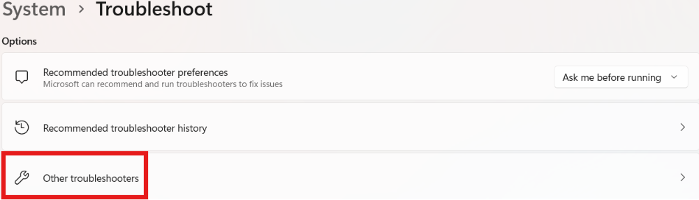 Screenshot of Windows 11 Troubleshoot menu focusing on recommended preference dropdown and external links.